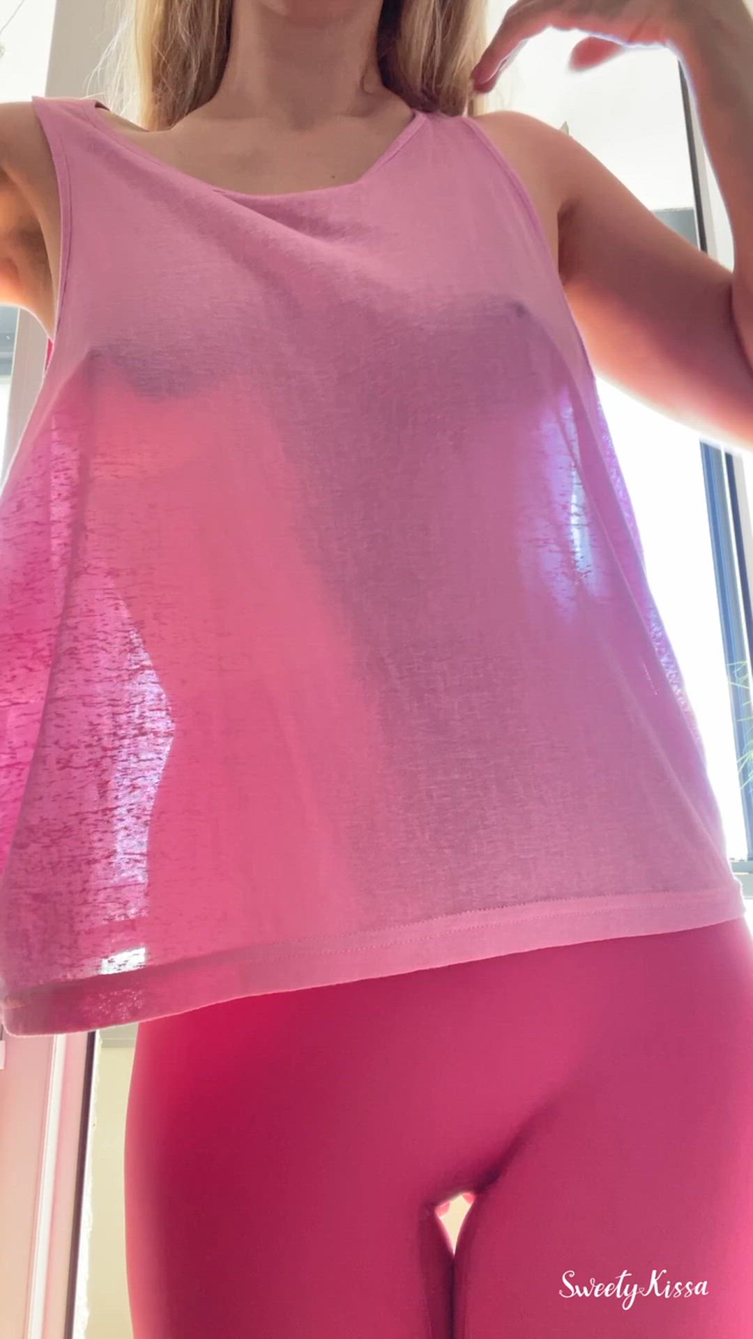 My nipples really like this tank top